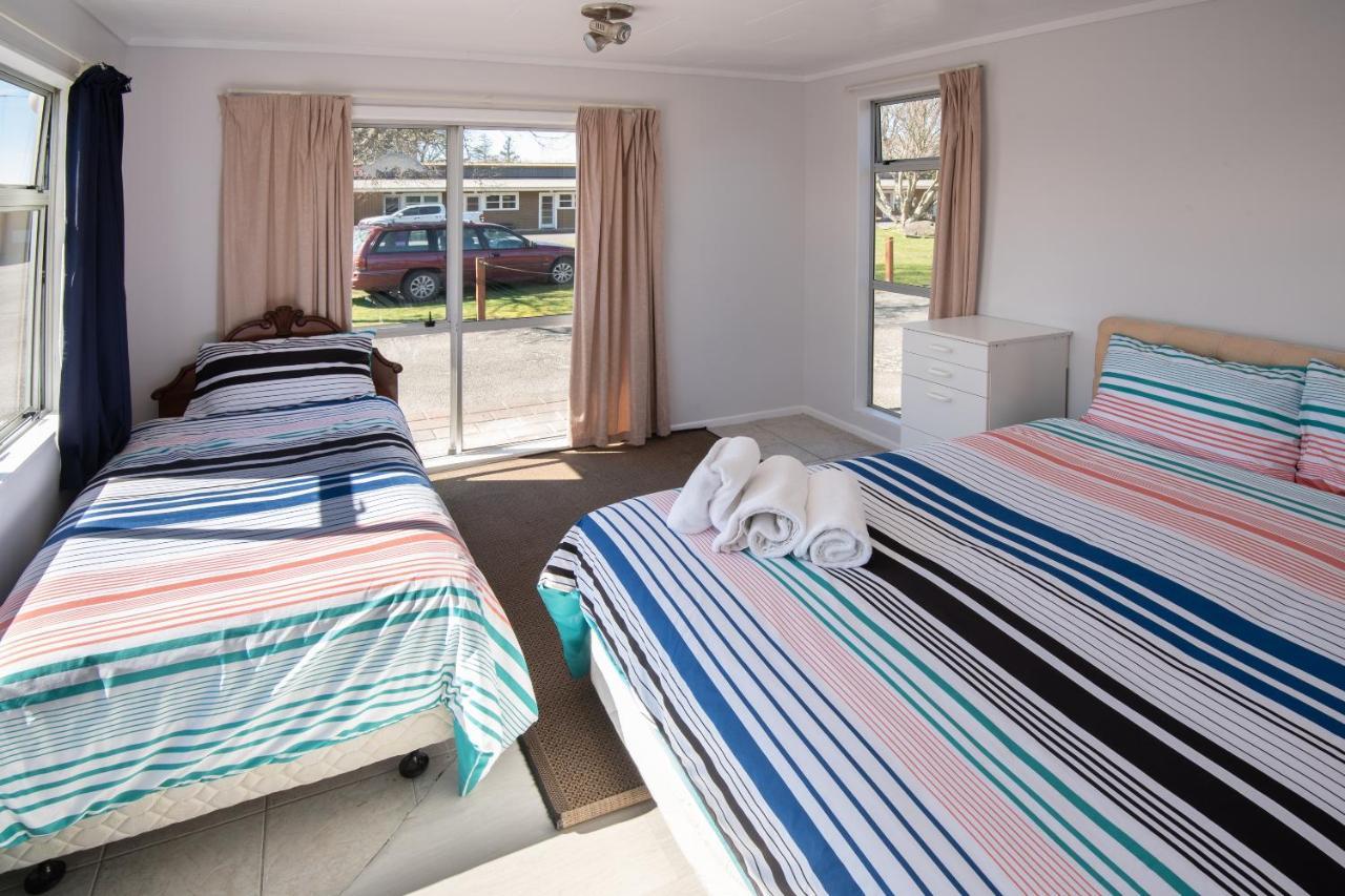 Oasis Motel & Holiday Park טוראנגי מראה חיצוני תמונה
